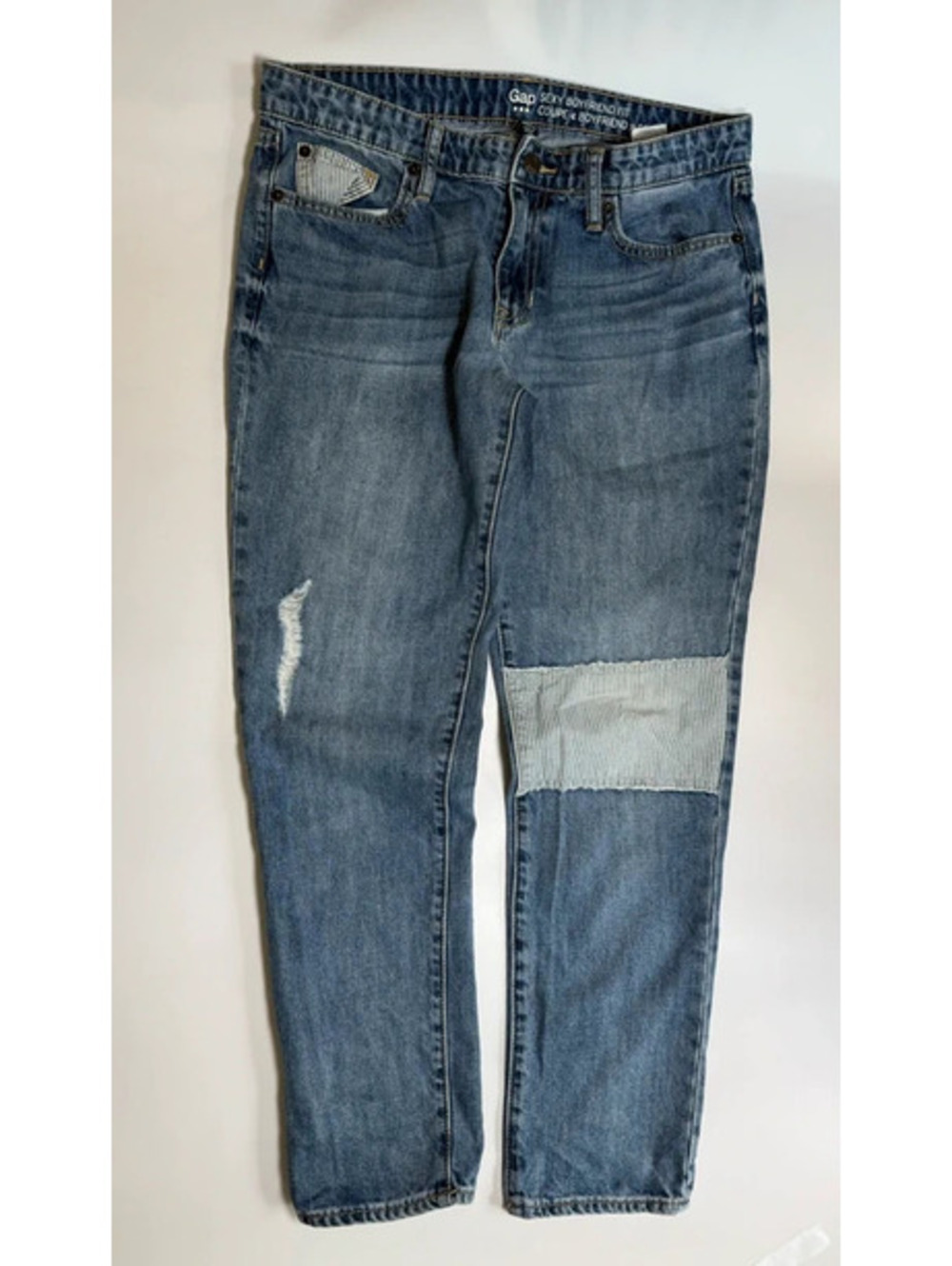 GAP Boyfriend Fit - Size 4 / 27